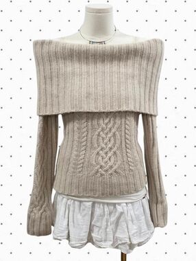 Abercrombie vintage off the shoulder cable knit wool sweater